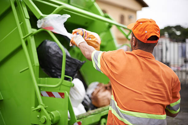 Best Garage Cleanout  in Suncoast Estates, FL